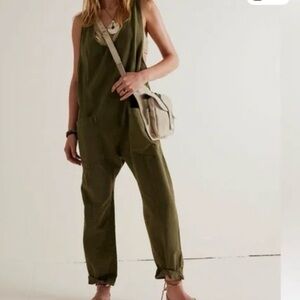 We the Free hot shot overall jumpsuit in olive green. Size xxl. Oversized.